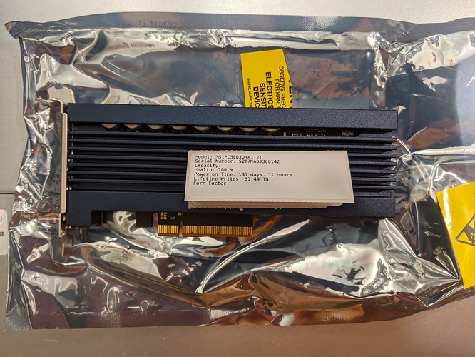 Samsung PCIe NVMe 3.2TB